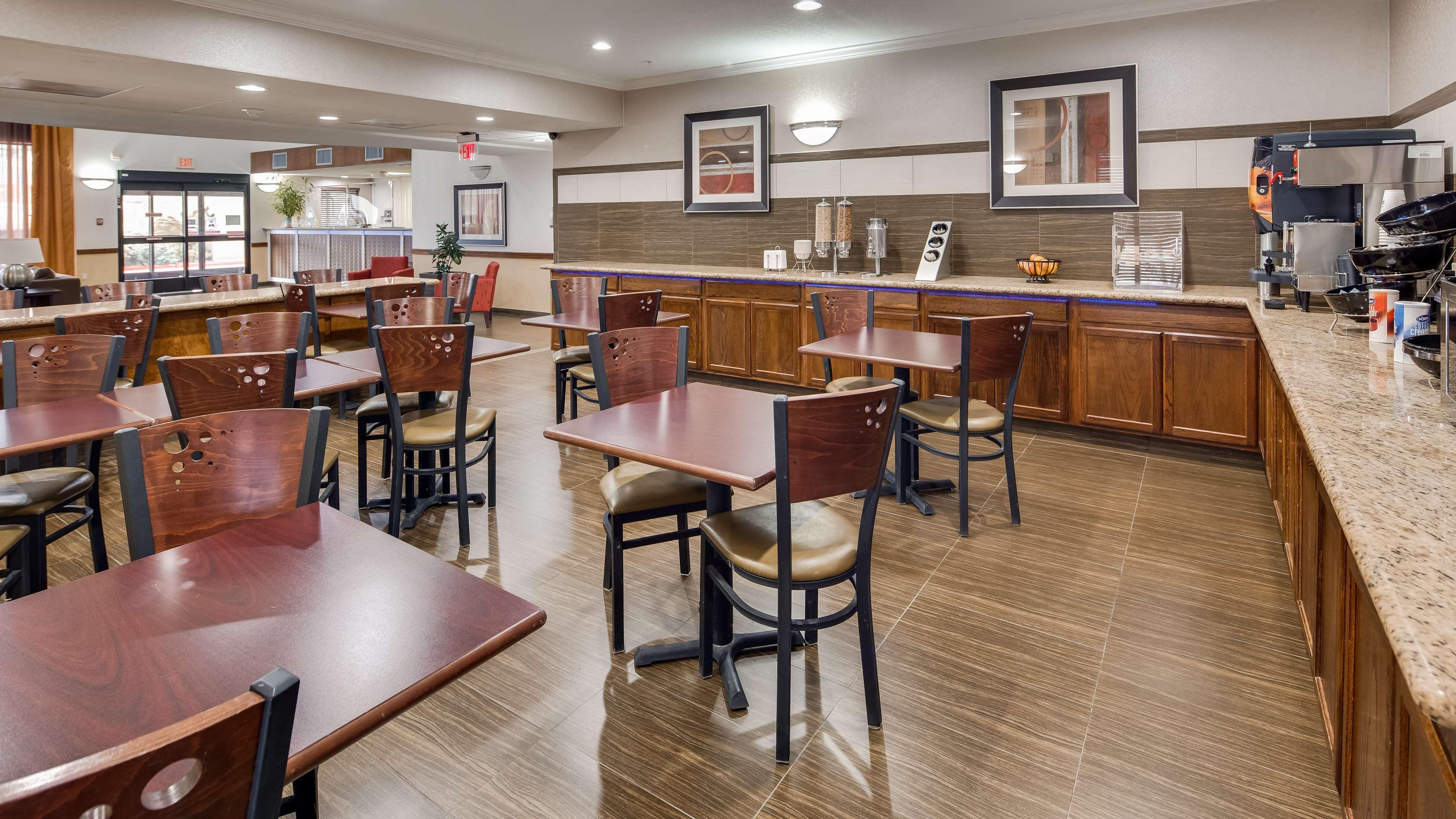 Best Western Dayton Inn & Suites Exteriér fotografie